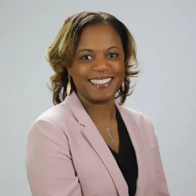 Alia Johnson Loan Officer