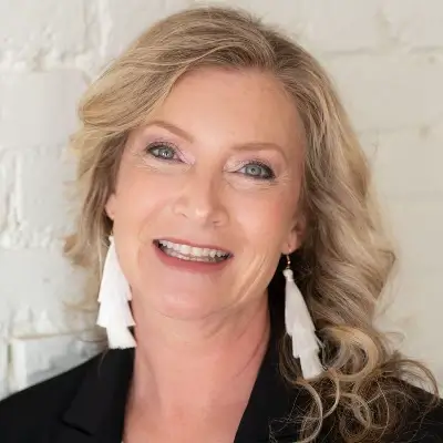 Mindy Edwards Loan Officer